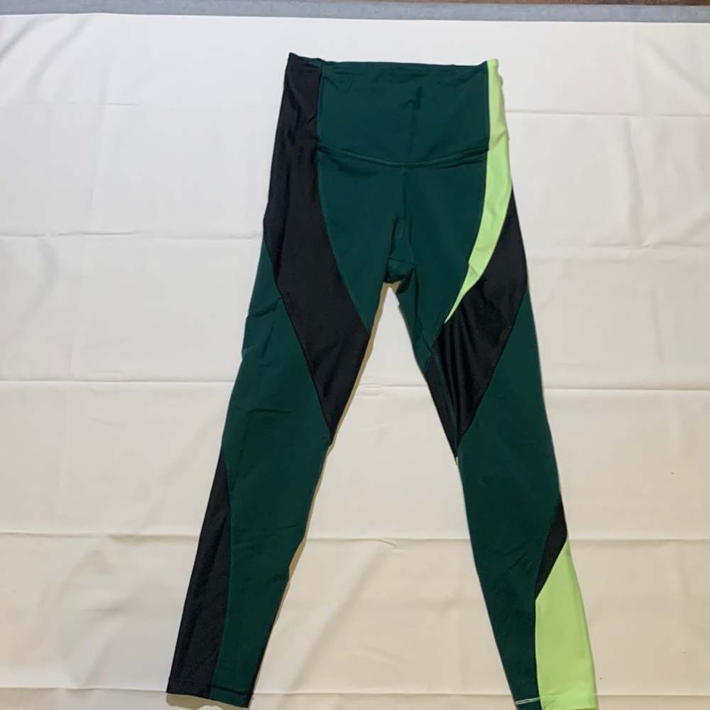 REEBOK HIGH RISE LEGGINGS SIZE S